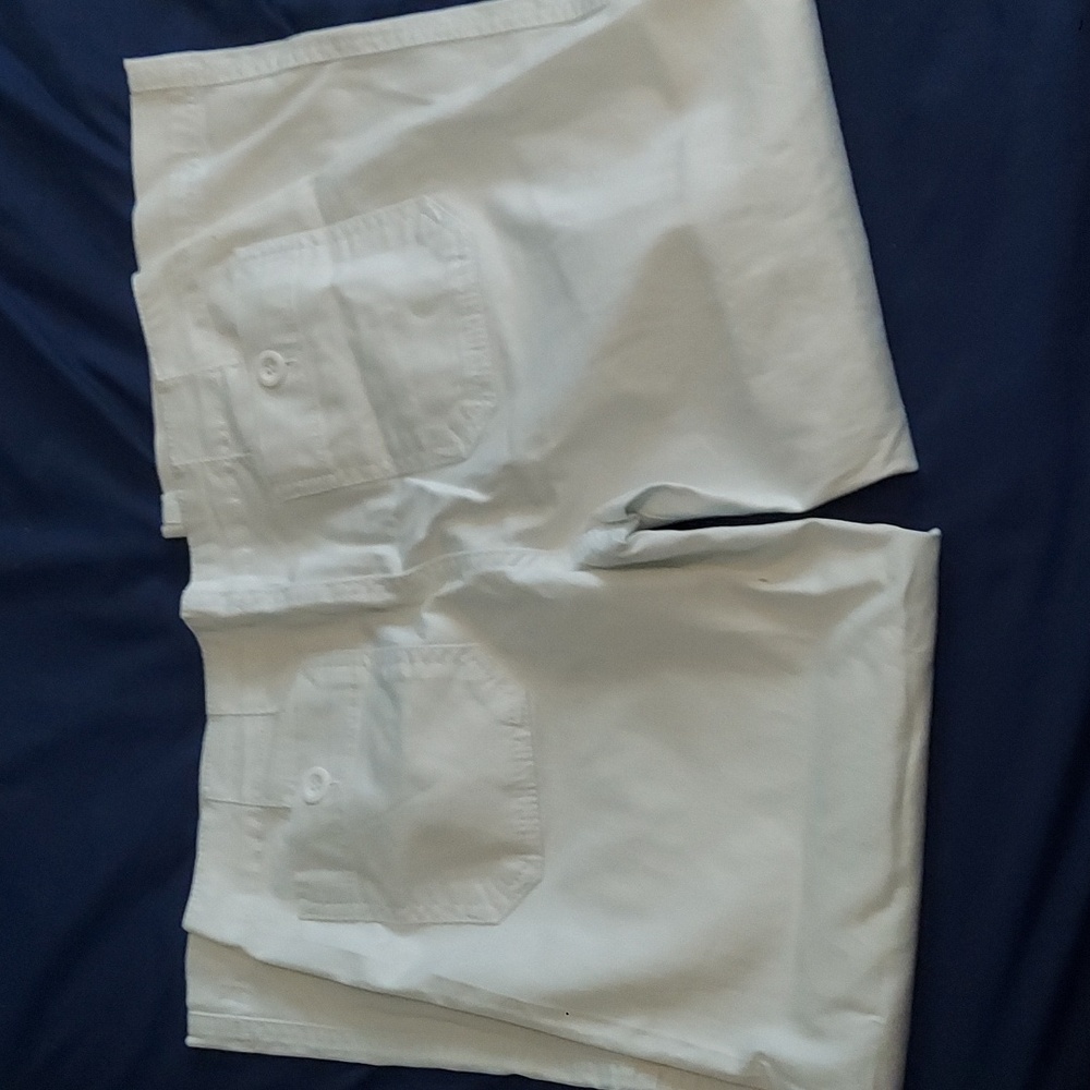 Cropped pants - Picture 3 of 3